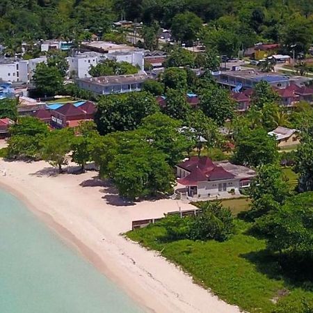 Coral Seas Beach Negril Exterior foto
