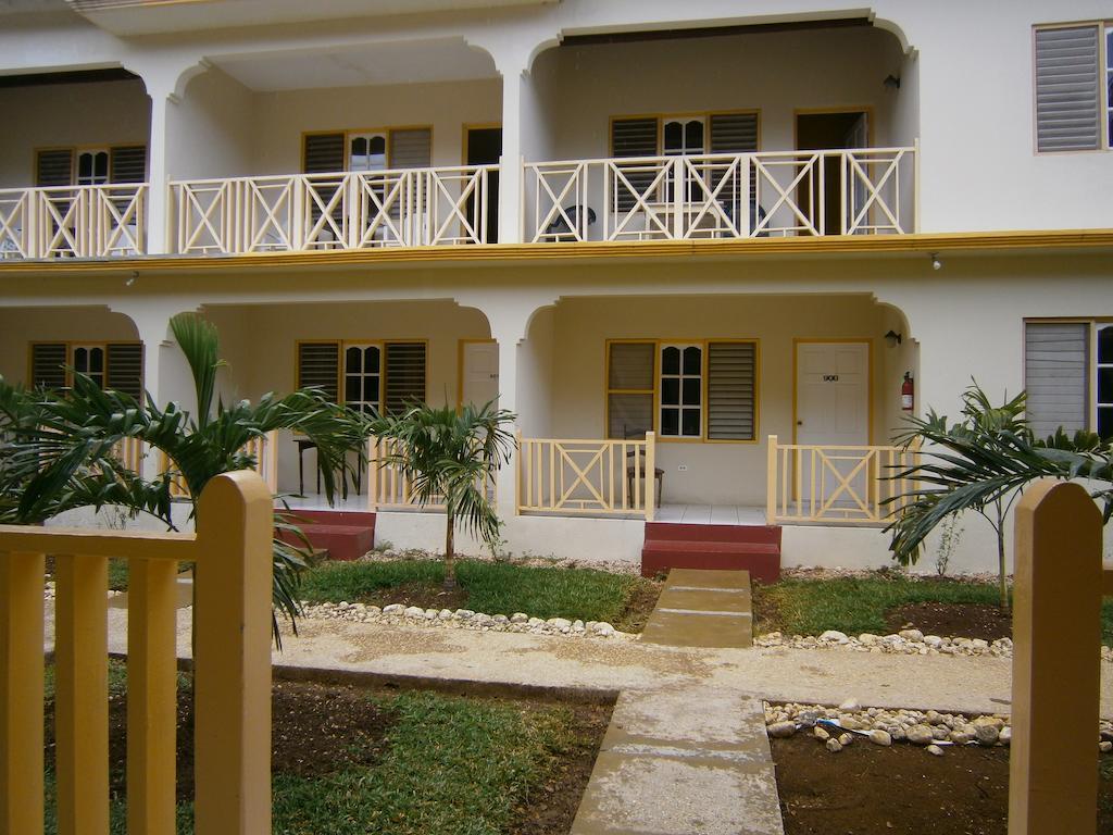 Coral Seas Beach Negril Exterior foto