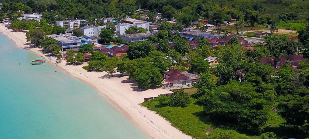 Coral Seas Beach Negril Exterior foto