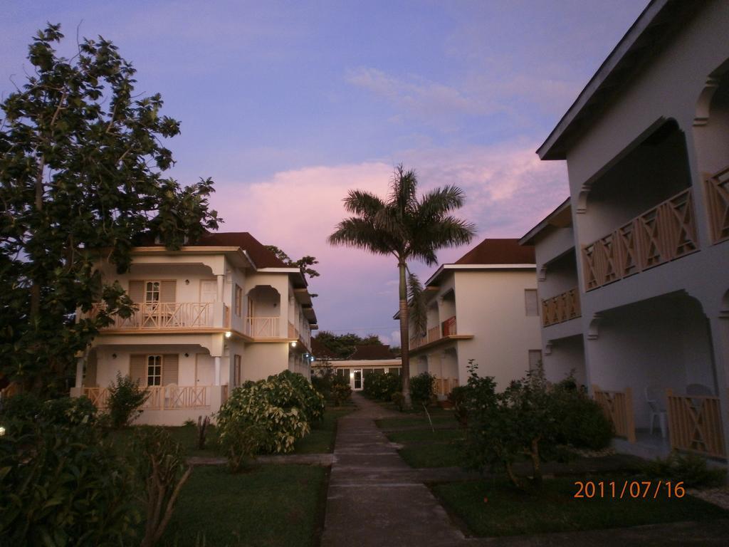 Coral Seas Beach Negril Exterior foto