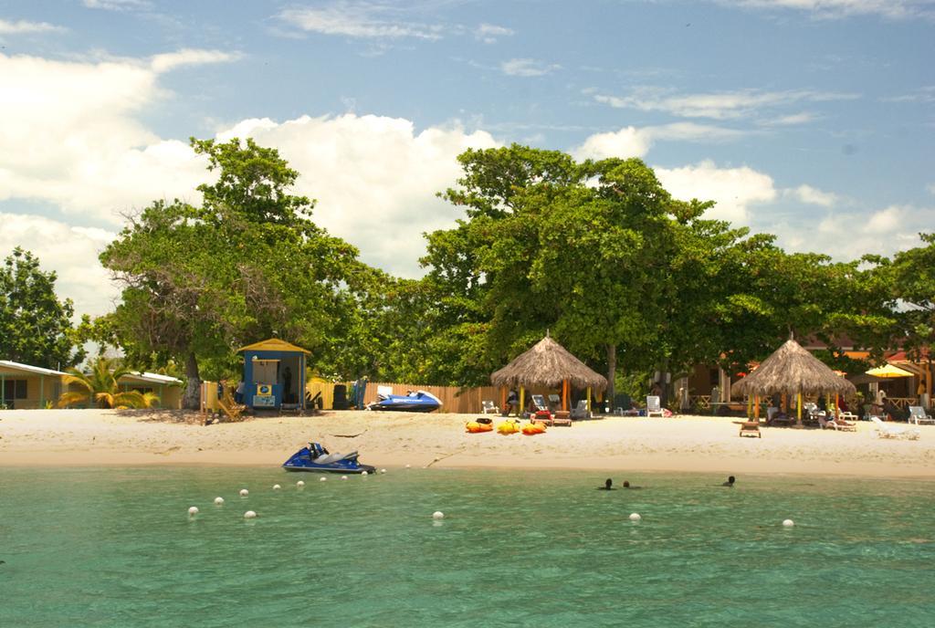 Coral Seas Beach Negril Exterior foto