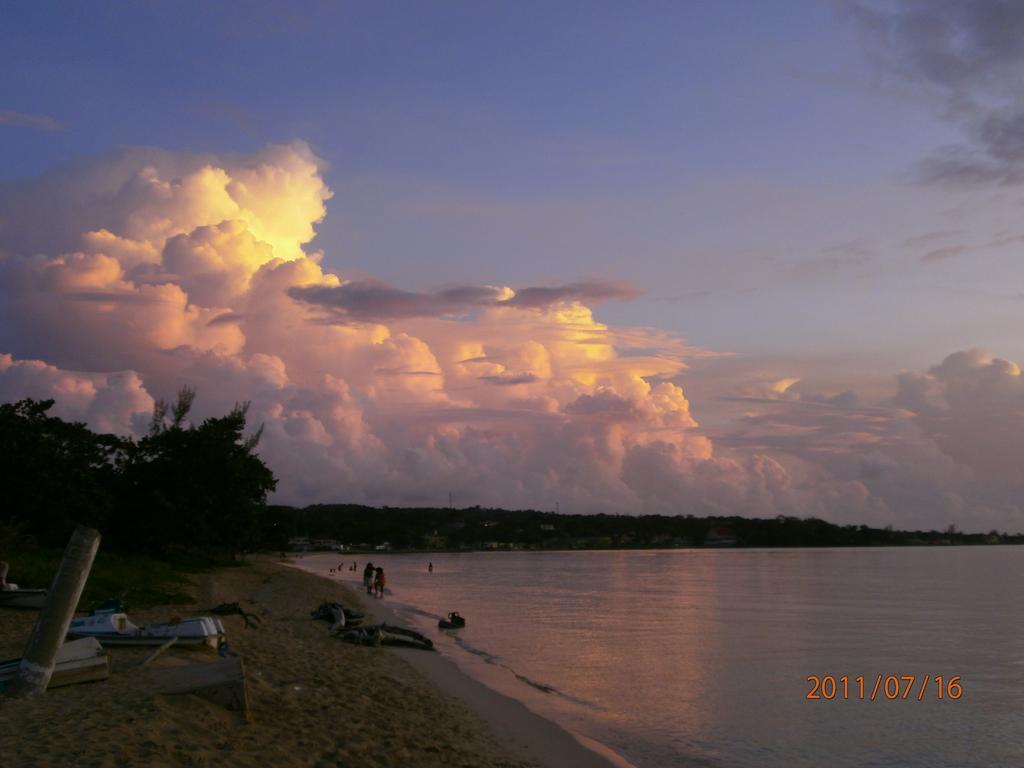 Coral Seas Beach Negril Exterior foto