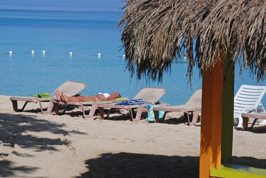Coral Seas Beach Negril Exterior foto