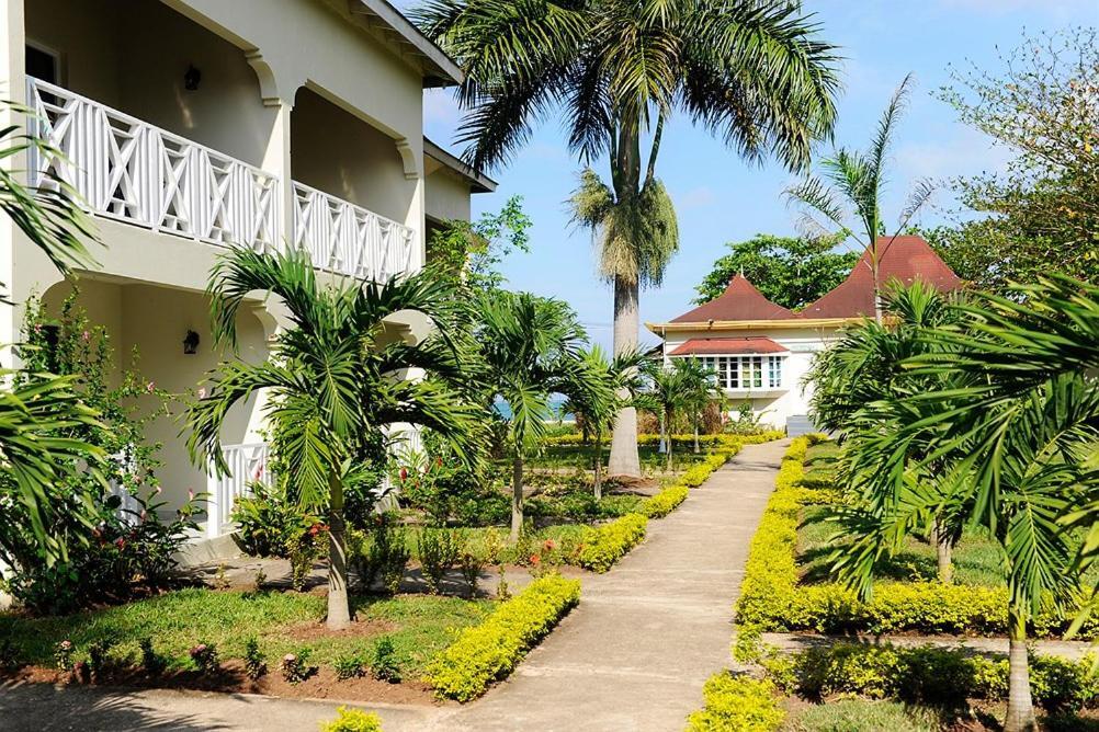 Coral Seas Beach Negril Exterior foto