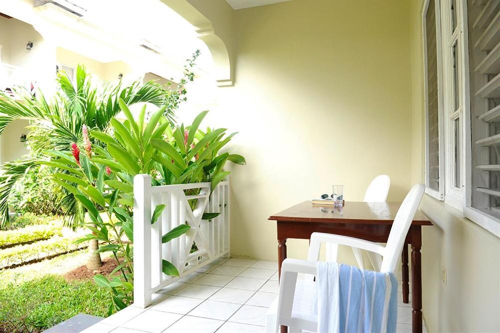 Coral Seas Beach Negril Exterior foto